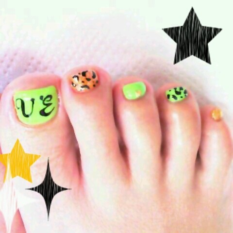 Foot uJ